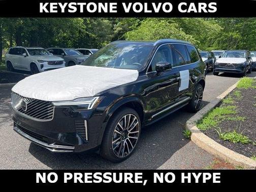 Onyx Black 2026 Volvo XC90 B6 Plus 7-Seater