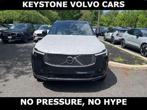 Onyx Black 2026 Volvo XC90 B6 Plus 7-Seater