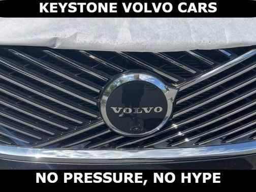 Onyx Black 2026 Volvo XC90 B6 Plus 7-Seater
