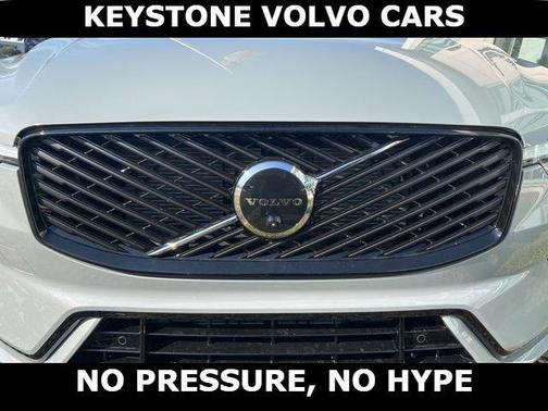 Vapour Grey 2026 Volvo XC60 B5 Ultra