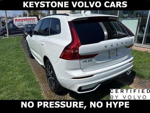 Crystal White 2025 Volvo XC60 B5 Plus