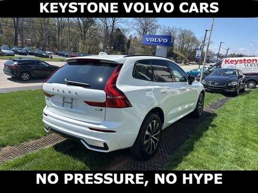 Crystal White 2025 Volvo XC60 B5 Plus