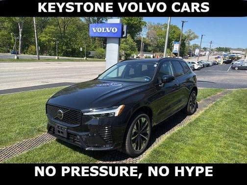 Onyx Black 2026 Volvo XC60 B5 Plus