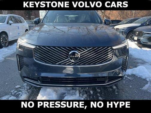 Denim Blue 2026 Volvo XC90 B6 Plus 7-Seater