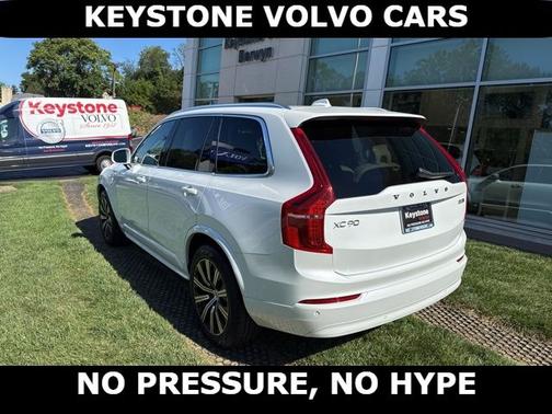 2023 Volvo XC90 B5 AWD Core