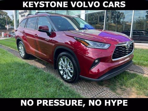 Ruby Flare Pearl 2021 Toyota Highlander Hybrid Limited
