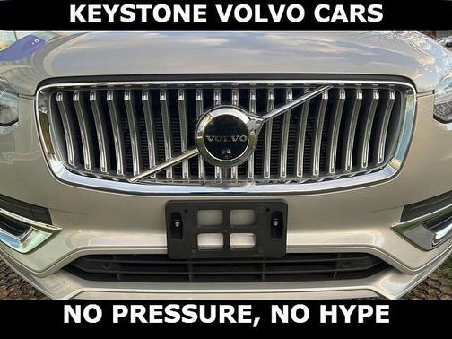 2023 Volvo XC90 Plus