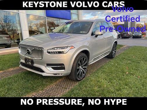 2023 Volvo XC90 Plus