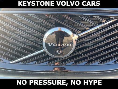 2026 Volvo XC60 B5 Ultra