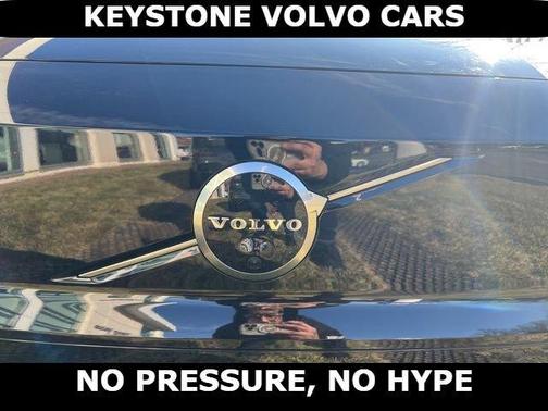 Onyx Black 2026 Volvo EX30 Twin Motor Ultra