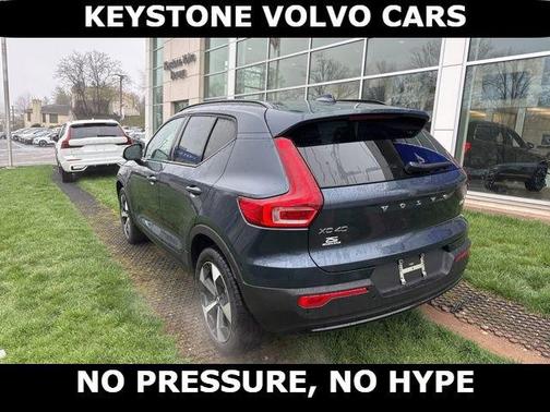 Denim Blue 2026 Volvo XC40 B5 Core
