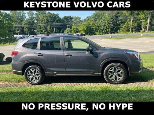 Magnetite Gray Metallic 2020 Subaru Forester Premium