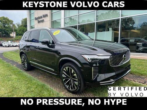 Onyx Black 2026 Volvo XC90 B6 Plus 7-Seater