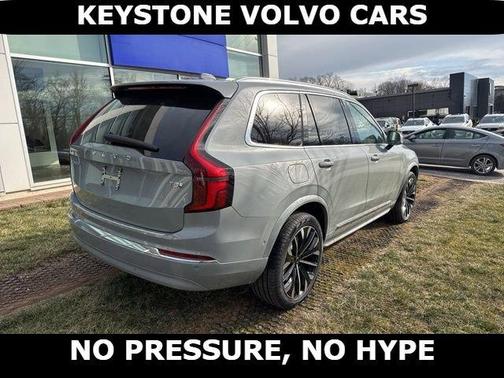 2026 Volvo XC90 Plug-In Hybrid T8 Plus 7-Seater