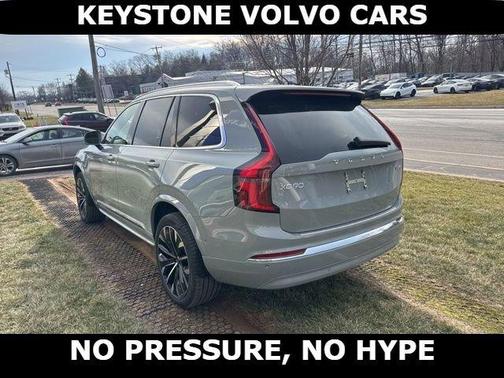 2026 Volvo XC90 Plug-In Hybrid T8 Plus 7-Seater