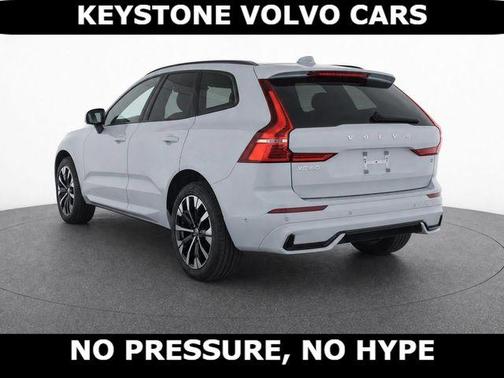 Vapour Grey 2026 Volvo XC60 B5 Plus
