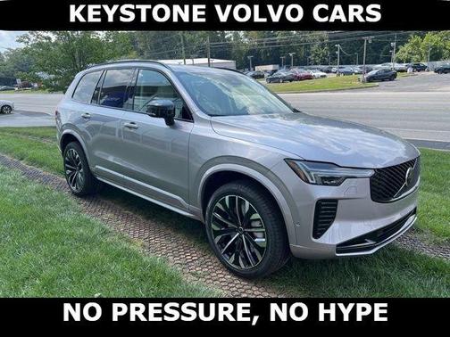 Silver 2026 Volvo XC90 B6 Ultra Dark Theme 7-Seater