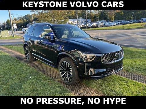 Onyx Black 2026 Volvo XC90 B6 Ultra 7-Seater