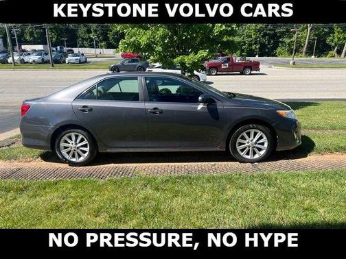 Magnetic Gray Metallic 2013 Toyota Camry XLE
