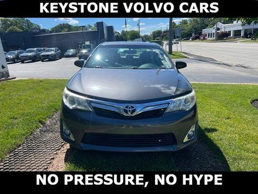Magnetic Gray Metallic 2013 Toyota Camry XLE