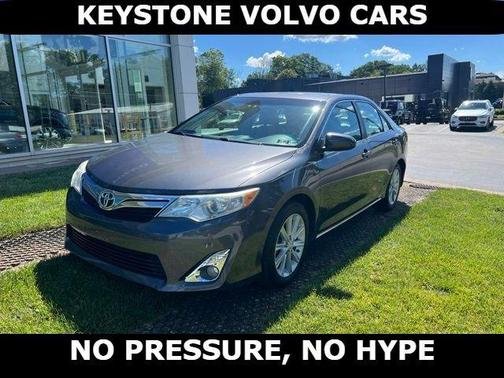 Magnetic Gray Metallic 2013 Toyota Camry XLE