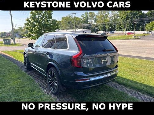 Denim Blue 2026 Volvo XC90 Plug-In Hybrid T8 Ultra 7-Seater