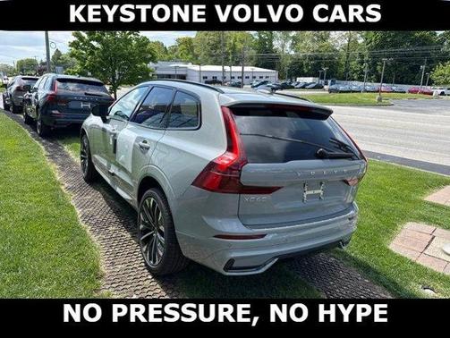 Vapour Grey 2026 Volvo XC60 B5 Ultra