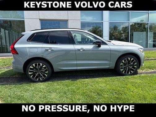 Vapour Grey 2026 Volvo XC60 B5 Ultra