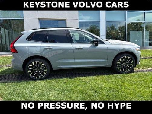 Vapour Grey 2026 Volvo XC60 B5 Ultra