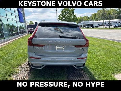 Vapour Grey 2026 Volvo XC60 B5 Ultra