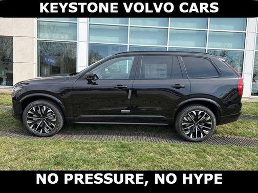 2026 Volvo XC90 B6 Ultra Dark Theme 7-Seater