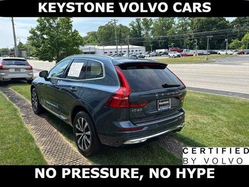 Denim Blue 2023 Volvo XC60 B5 Plus Bright Theme
