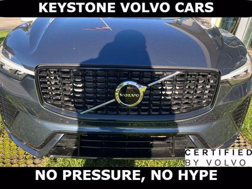 Denim Blue 2024 Volvo XC60 B5 Core