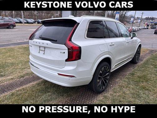 Crystal White 2026 Volvo XC90 B6 Ultra 7-Seater