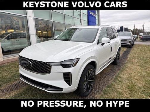 Crystal White 2026 Volvo XC90 B6 Ultra 7-Seater