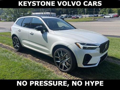 Crystal White 2026 Volvo XC60 Plug-In Hybrid T8 Polestar Engineered