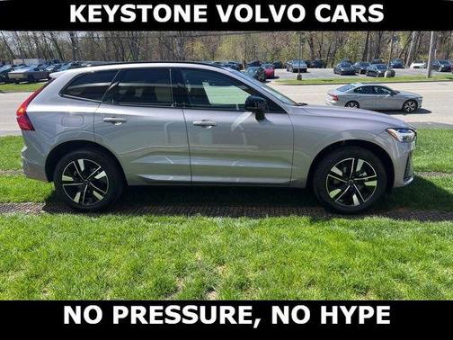 Silver 2026 Volvo XC60 B5 Core