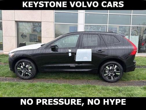 Onyx Black 2026 Volvo XC60 B5 Core