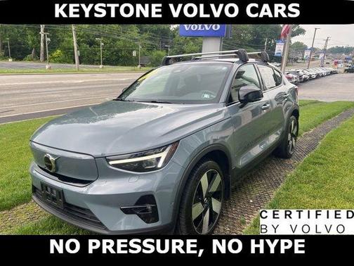 Thunder Gray 2023 Volvo C40 Recharge Pure Electric Twin Ultimate