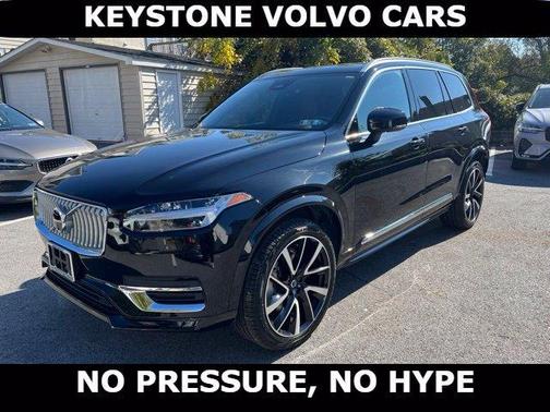 Onyx Black 2024 Volvo XC90 B6 Plus Bright Theme 7-Seater