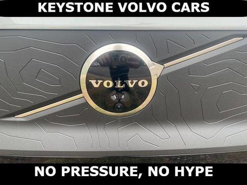 Vapour Grey 2026 Volvo EX30 TWIN MOTOR CROSS COUNTRY ULTRA