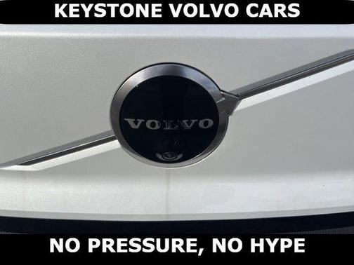 Crystal White 2026 Volvo EX30 Twin Motor Ultra