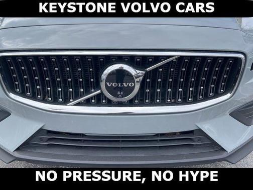 2025 Volvo V60 Cross Country B5 Plus