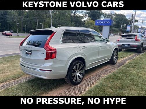 2022 Volvo XC90 T6 AWD Inscription 7 Seater