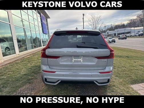Vapour Grey 2026 Volvo XC60 Plug-In Hybrid T8 Ultra