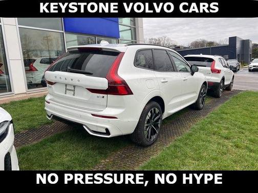 Crystal White 2026 Volvo XC60 B5 Plus