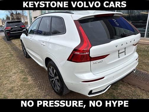 2025 Volvo XC60 Plus