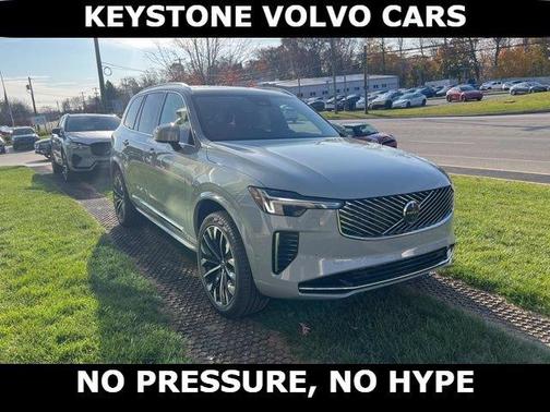 Vapour Grey 2026 Volvo XC90 B6 Plus 7-Seater