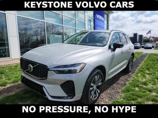 2024 Volvo XC60 B5 Core Dark