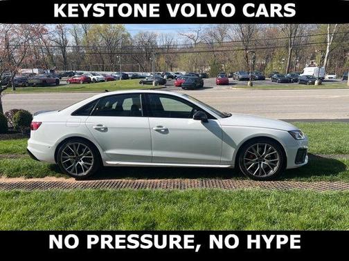 Glacier White Metallic 2021 Audi S4 3.0T Prestige